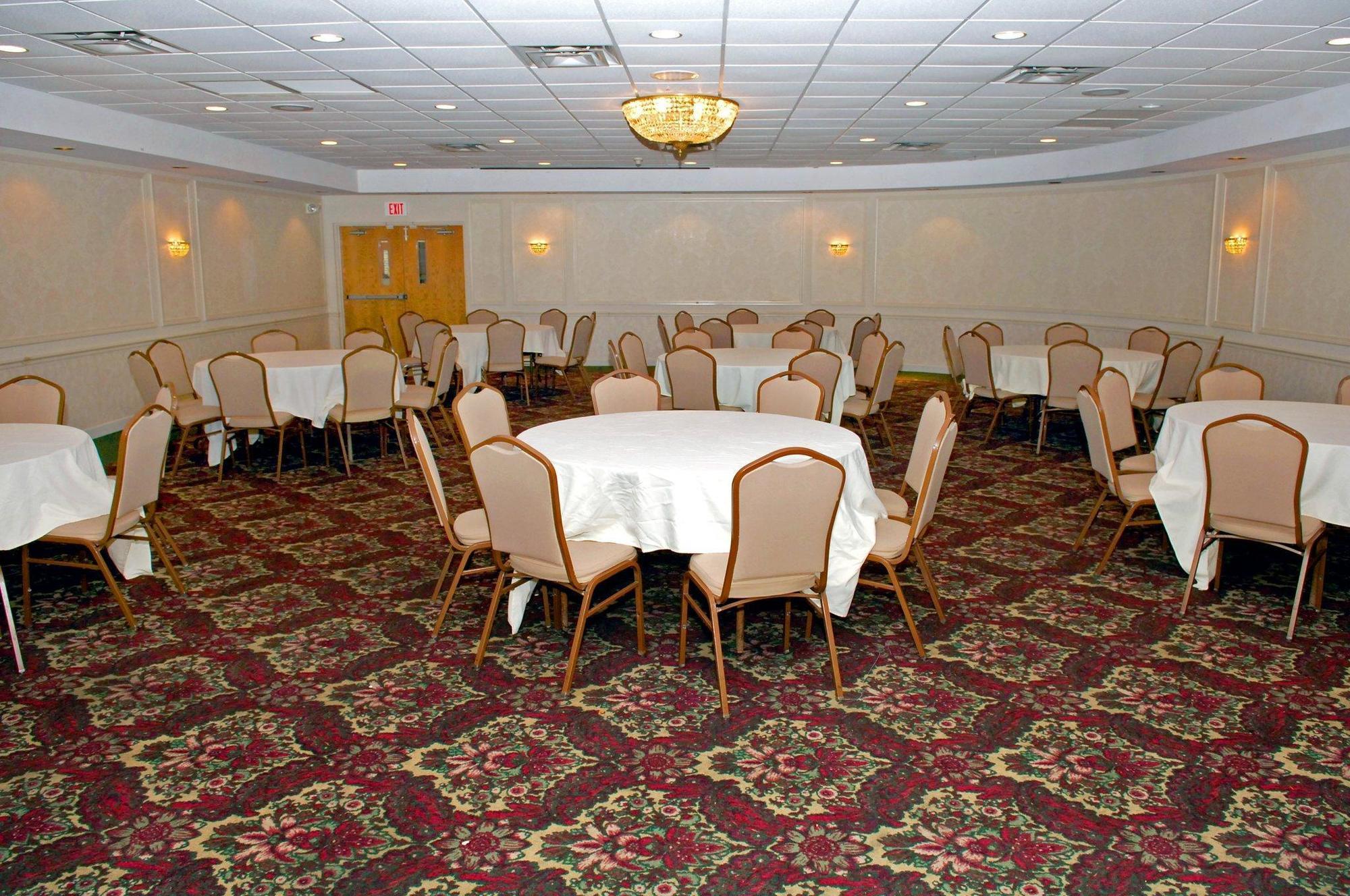 Ramada Plaza By Wyndham Chicago North Shore Wheeling Zařízení fotografie